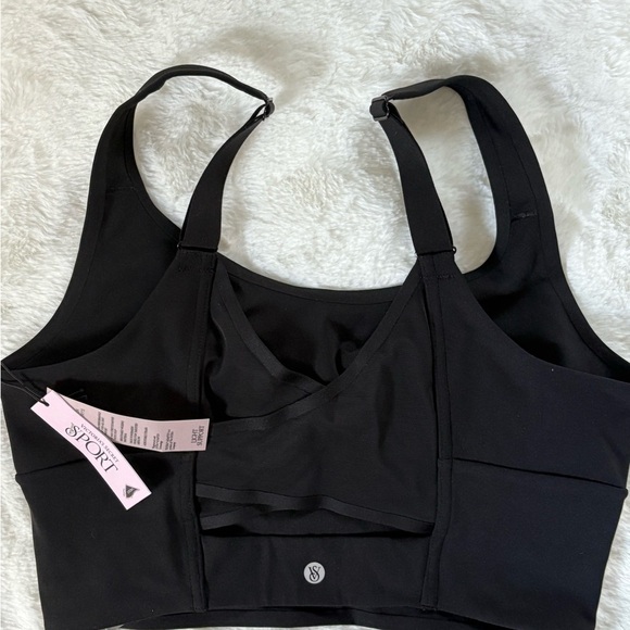 NWT Victoria Secret Elevated Cross Back Mesh Sports Bra, BlackSize: Small - Picture 4 of 5